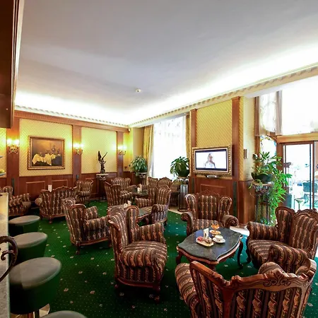 Otel Grand London 5*