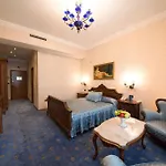 Grand London Βάρνα