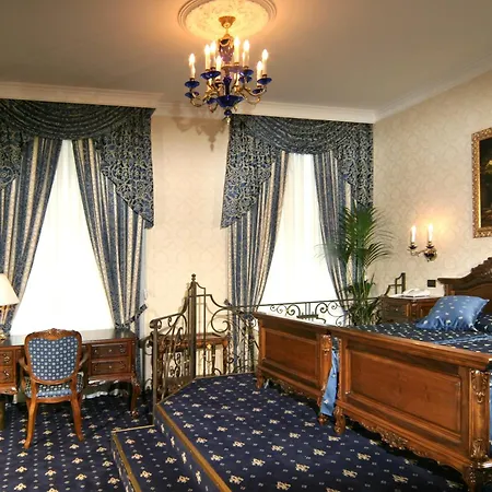 Grand London Hotel Warna