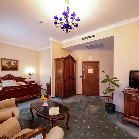Grand London 5*