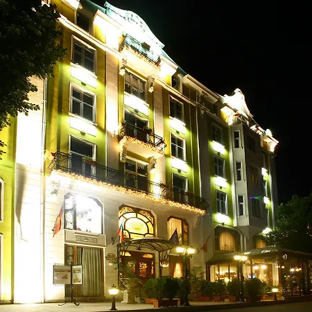 Hotel Grand London Warna