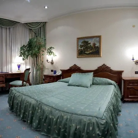 Grand London Ξενοδοχείο