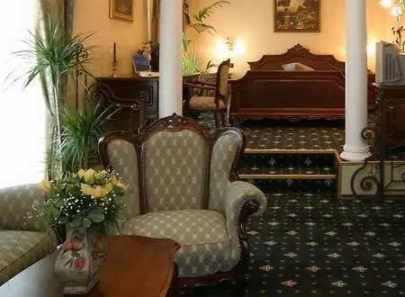 Hotell Grand London 5*