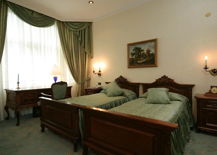 Grand London Hotel 5*